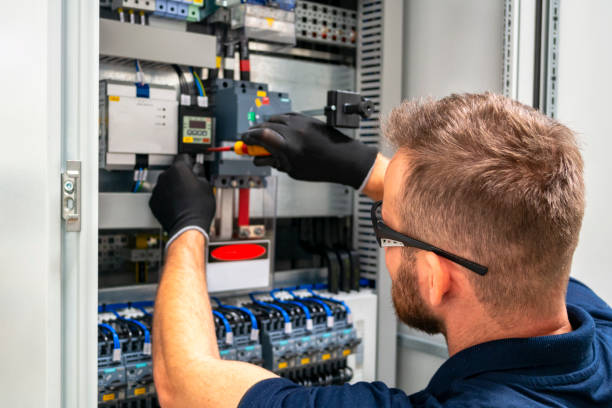 Best Electrical Outlet Repair  in Le Mars, IA